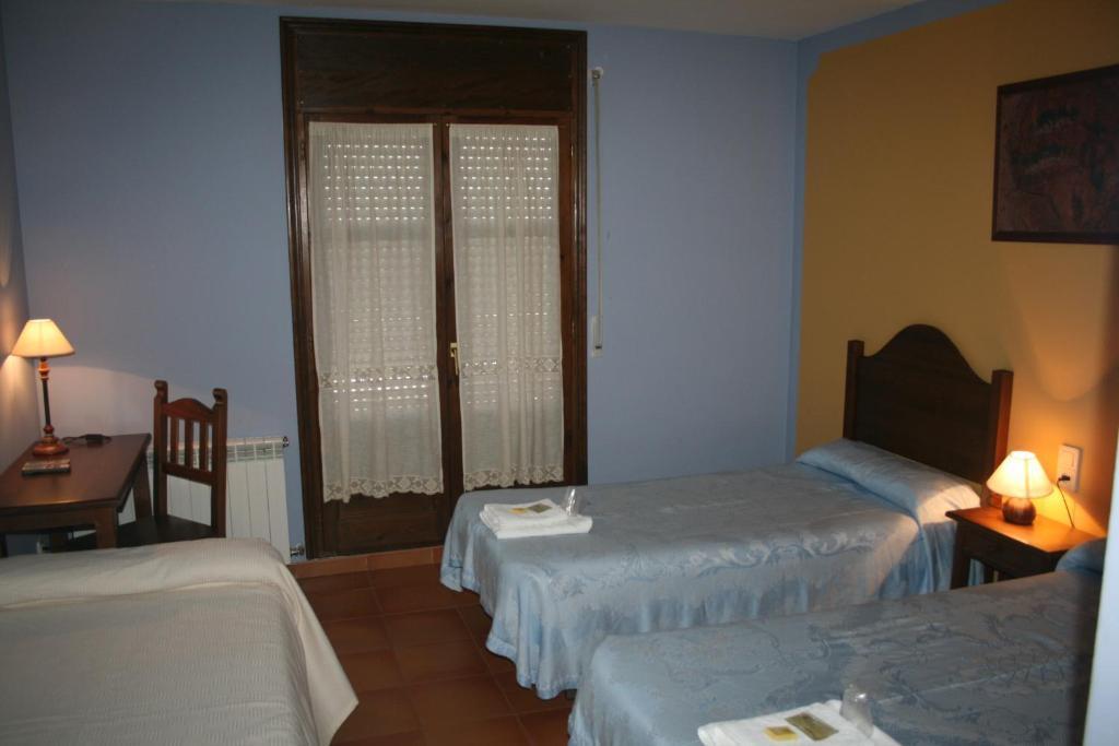 Mesón de Colungo Quarto foto